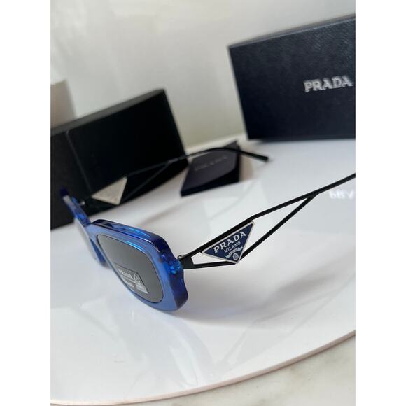 NEW Prada PR14YS Sunglasses in Blue - Picture 6 of 9